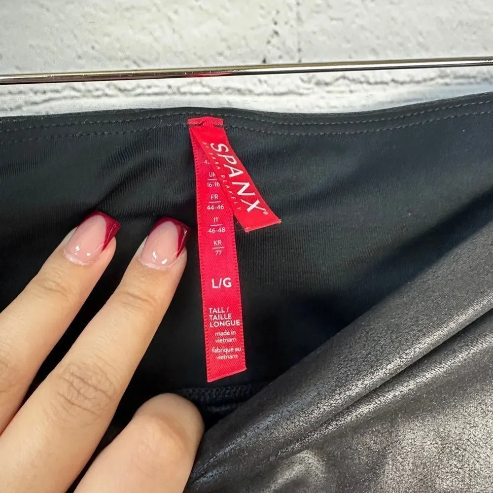 Spanx Faux Leather Leggings Large
